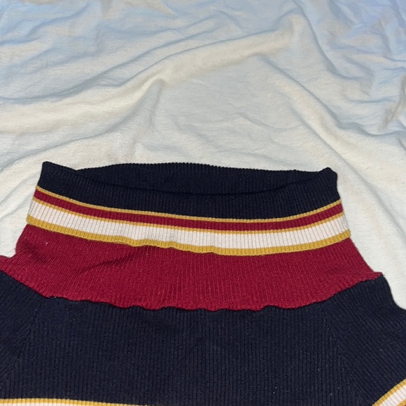 Petite XS Long-sleeve Turtleneck - Picture 2 of 3